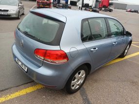 Volkswagen Golf - 2010