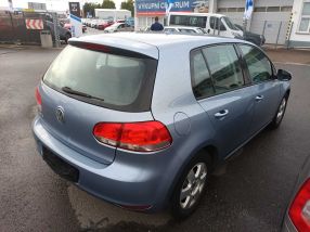 Volkswagen Golf - 2010