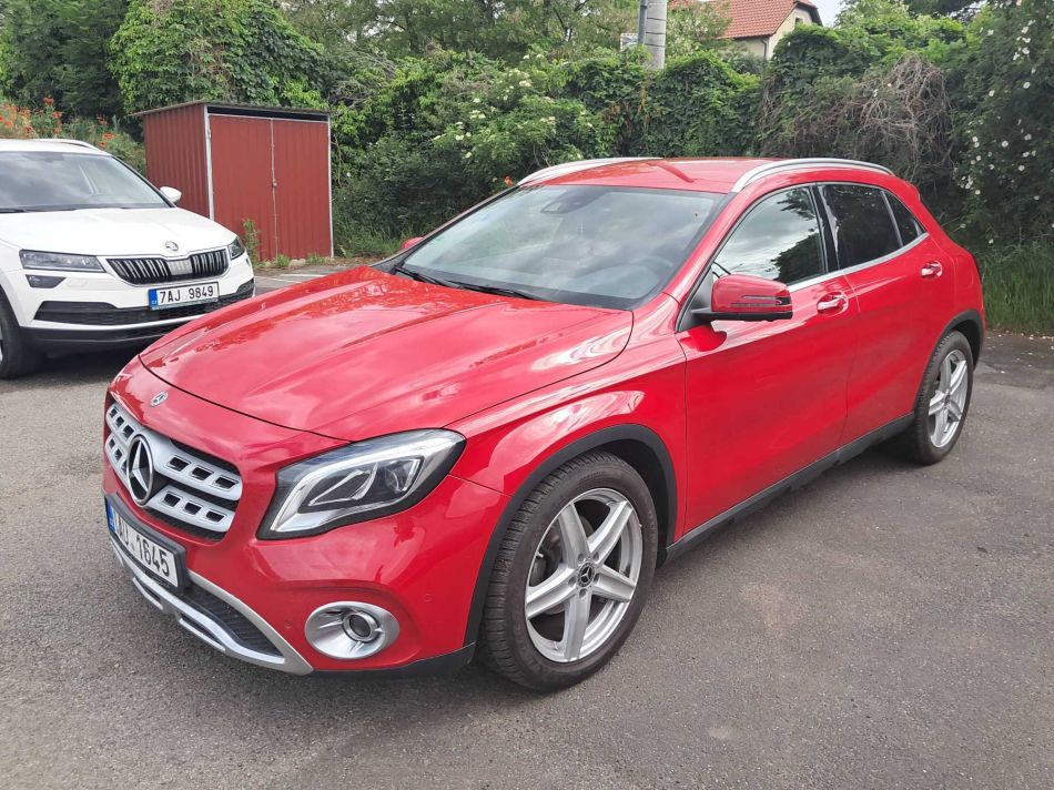 Mercedes-Benz GLA - 2018