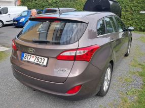 Hyundai i30 - 2015