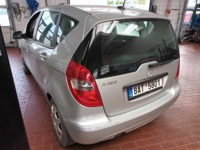 Mercedes-Benz A - 2010