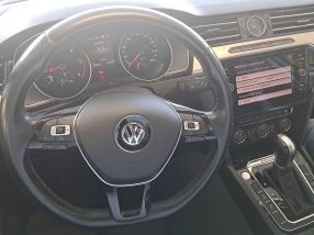 Volkswagen Passat - 2017