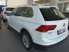 Volkswagen Tiguan - 2020