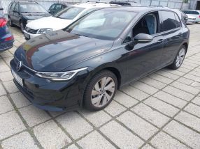 Volkswagen Golf - 2024