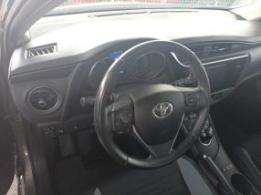 Toyota Auris - 2016