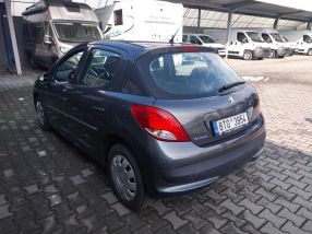 Peugeot 207 - 2012