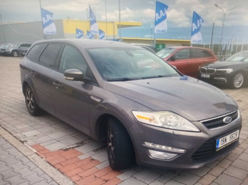 Ford Mondeo - 2011