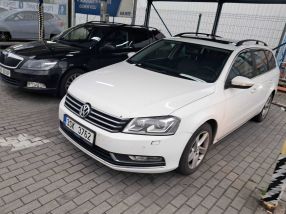Volkswagen Passat - 2011