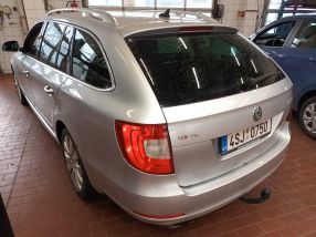Skoda Superb - 2010