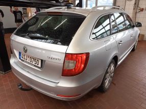 Skoda Superb - 2010