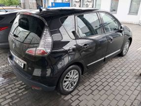 Renault Scenic - 2015