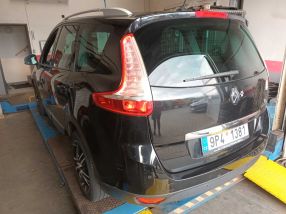 Renault Grand Scenic - 2014