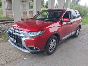 Mitsubishi Outlander - 2017