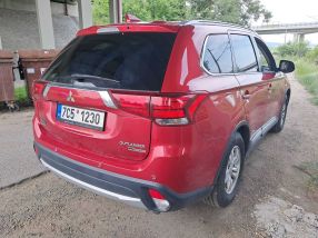 Mitsubishi Outlander - 2017