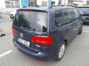 Volkswagen Touran - 2012