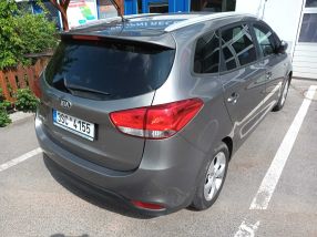 Kia Carens - 2016