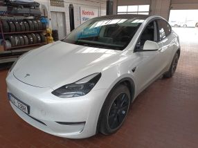 Tesla Model Y - 2023
