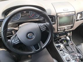 Volkswagen Touareg - 2016