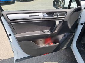 Volkswagen Touareg - 2016