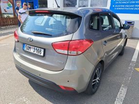 Kia Carens - 2016