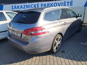Peugeot 308 - 2016