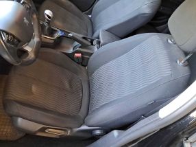 Peugeot 308 - 2014