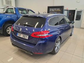 Peugeot 308 - 2015
