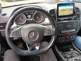 Mercedes-Benz GLS - 2016