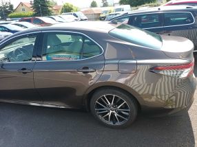 Toyota Camry - 2021