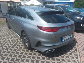 Kia ProCeed - 2021