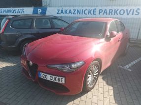 Alfa Romeo Giulia - 2021