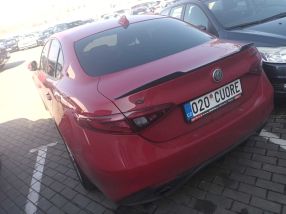 Alfa Romeo Giulia - 2021