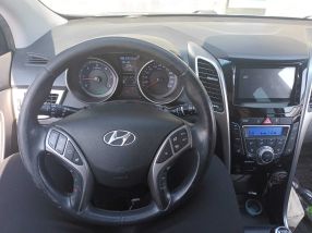 Hyundai i30 - 2012