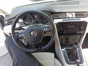 Volkswagen Passat - 2018