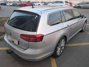 Volkswagen Passat - 2015
