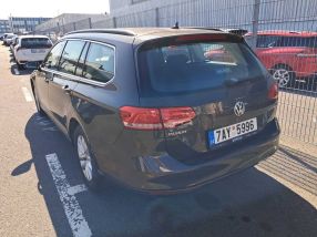 Volkswagen Passat - 2016