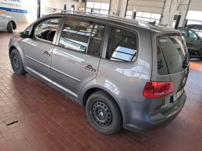 Volkswagen Touran - 2013