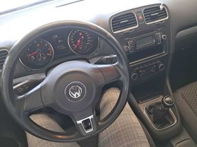 Volkswagen Golf - 2010