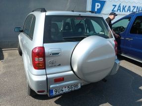 Toyota RAV 4 - 2005