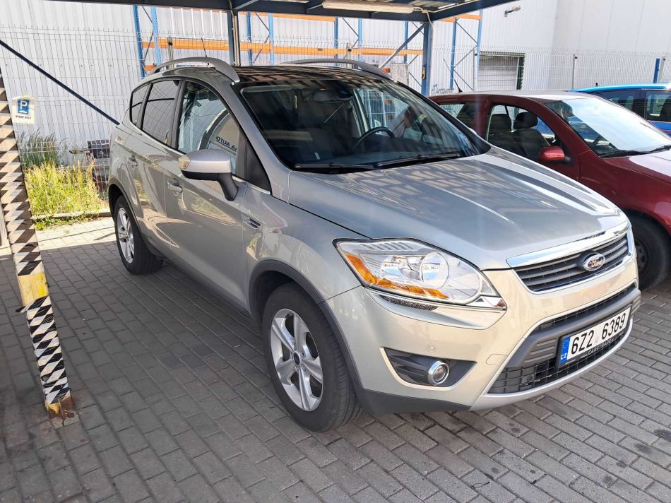 Ford Kuga - 2009