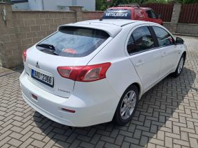 Mitsubishi Lancer - 2017