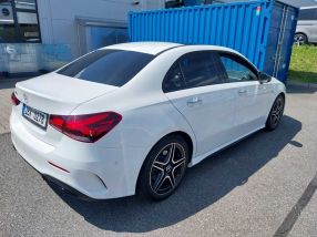 Mercedes-Benz A - 2022