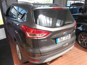 Ford Kuga - 2016