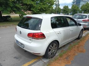 Volkswagen Golf - 2012