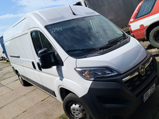 Opel Movano