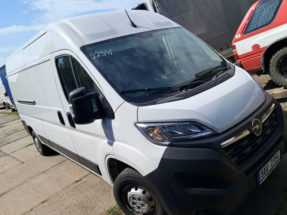 Opel Movano - 2023