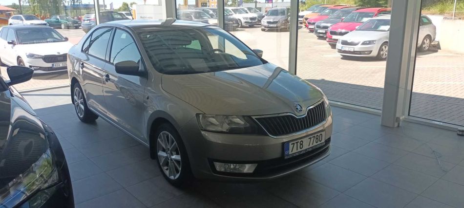 Skoda Rapid - 2013