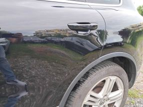 Volkswagen Touareg - 2015