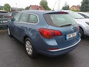 Opel Astra - 2016
