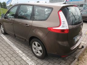 Renault Grand Scenic - 2010